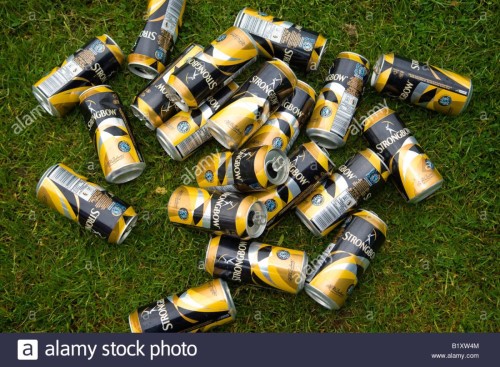 a-pile-of-empty-drink-cans-ready-to-be-recycled-B1XW4M.thumb.jpg.f729b5cf11db7bbf6d4fda4a0a89f699.jpg