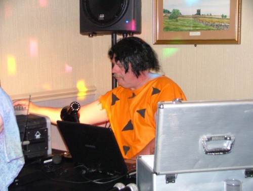 ian DJ ing at rally 2010.jpg
